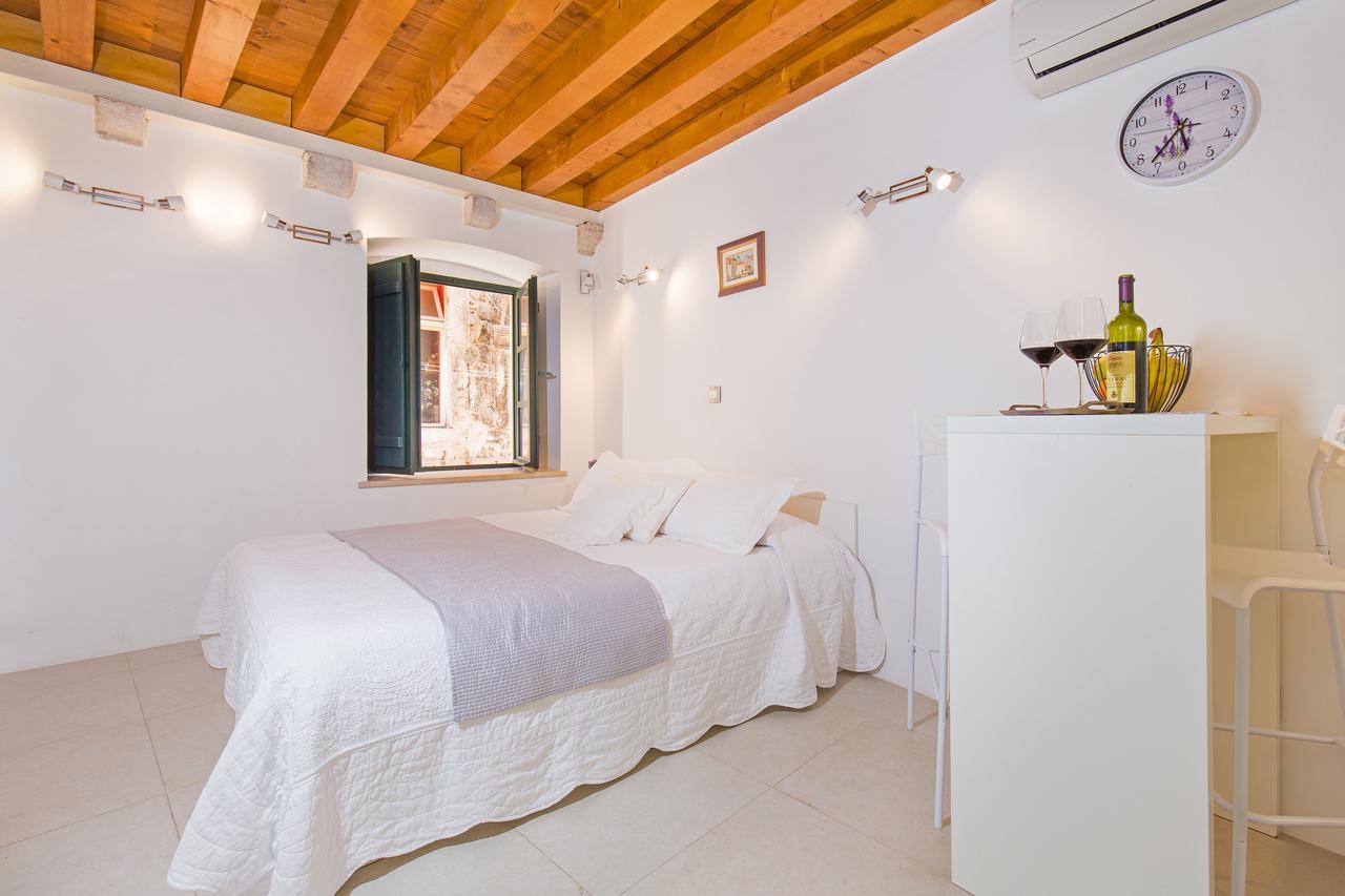 Apartments And Room Le Petit Nono Dubrovnik Quarto foto