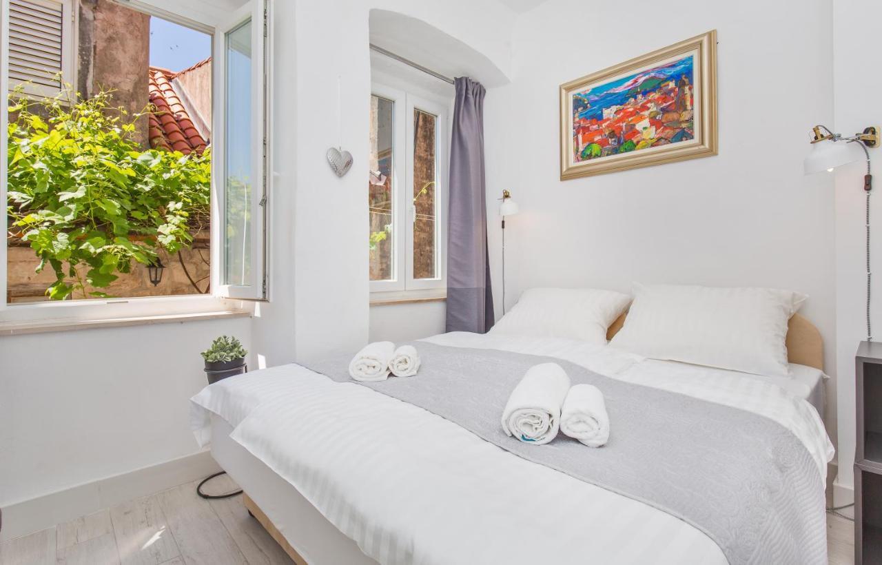 Apartments And Room Le Petit Nono Dubrovnik Quarto foto